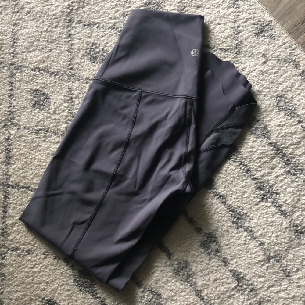 Lululemon wunder under scalloped w mesh detail crop